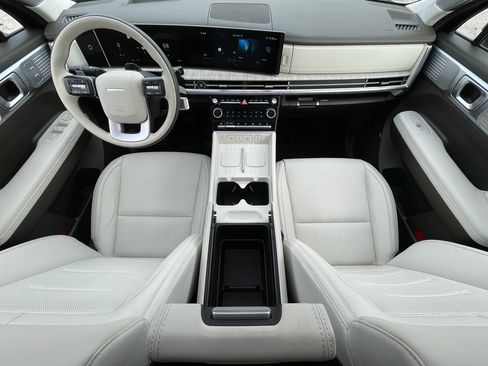 Used 2025 Hyundai Santa Fe Calligraphy image 33