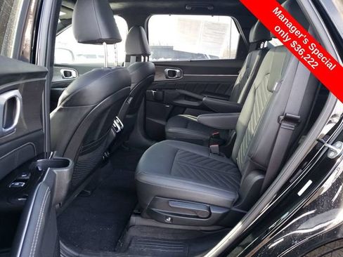 Used 2025 Kia Sorento SX Prestige AWD/4WD image 26