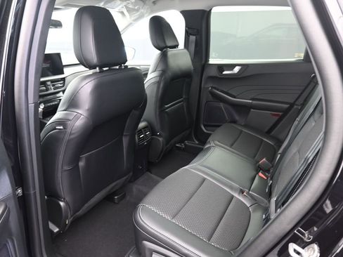 New 2026 Ford Escape SE image 33