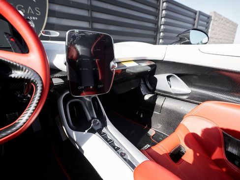 Used 2021 McLaren Elva image 70