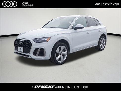 Certified 2022 Audi Q5 2.0T Premium Plus w/ Premium Plus Package image 1