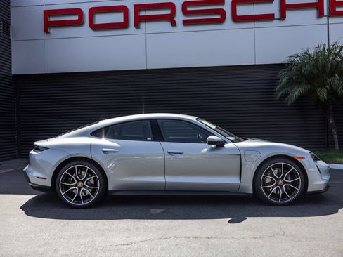 Certified 2024 Porsche Taycan RWD image 10
