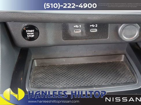 Used 2025 Nissan Rogue SV image 22