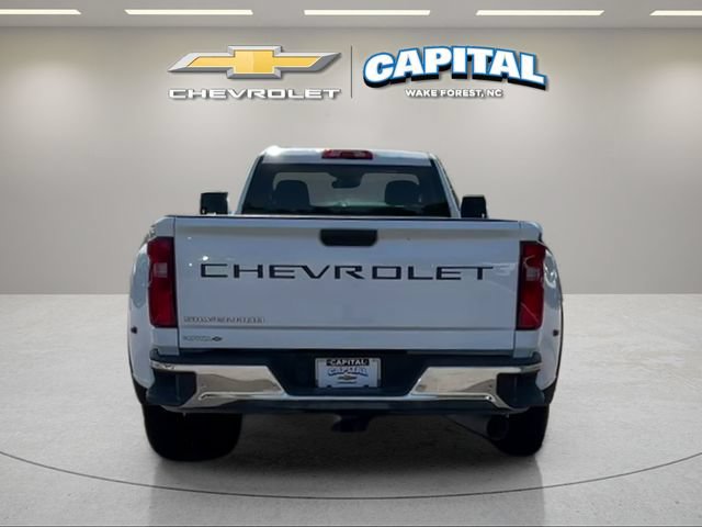 Used 2025 Chevrolet Silverado 3500 W/T AWD/4WD image 4
