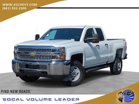 Used 2019 Chevrolet Silverado 2500 W/T AWD/4WD image 1