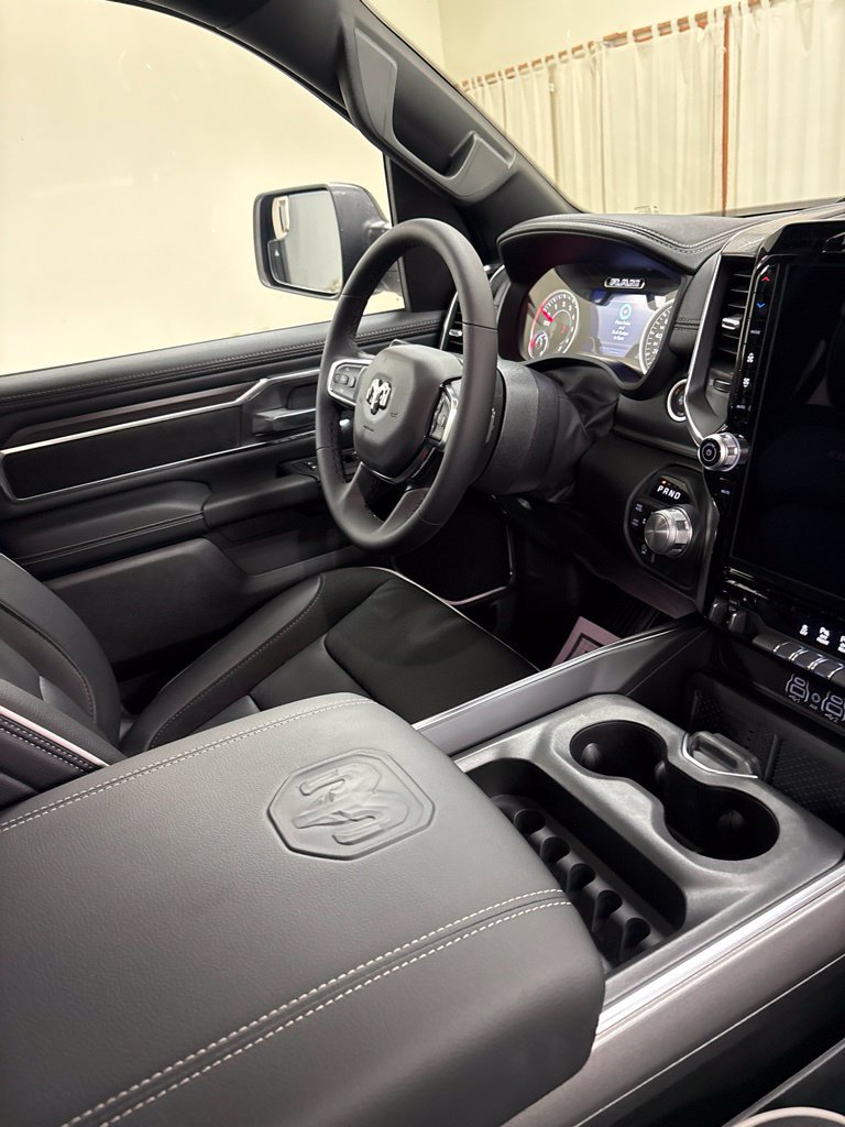 New 2027 RAM 1500 Laramie w/ Night Edition AWD/4WD image 25