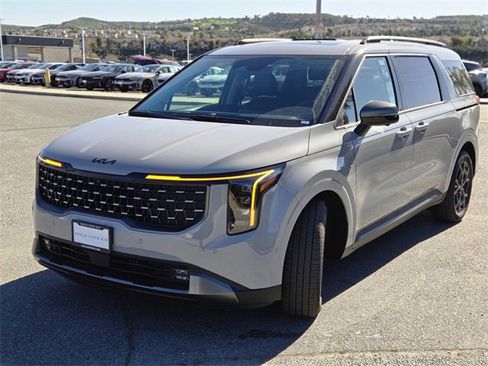 New 2026 Kia Carnival SX image 10