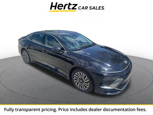 Used 2025 Hyundai Sonata SEL FWD image 1