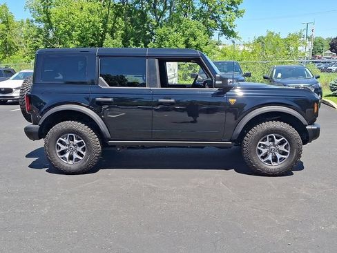 Used 2025 Ford Bronco Badlands AWD/4WD image 15