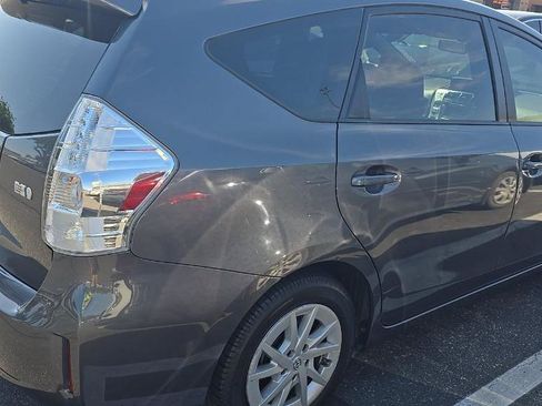 Used 2012 Toyota Prius V Three FWD image 4
