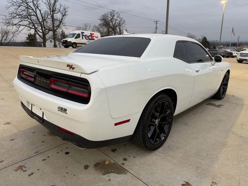 Used 2019 Dodge Challenger R/T w/ Plus Package image 9