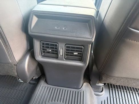 Used 2026 Toyota RAV4 XSE AWD/4WD image 34