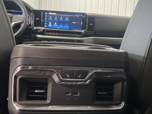 New 2026 Chevrolet Silverado 1500 LTZ w/ LTZ Premium Package image 39