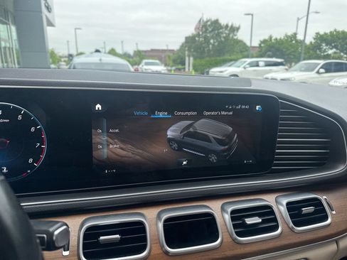 Used 2022 Mercedes-Benz GLE 350 4MATIC image 29