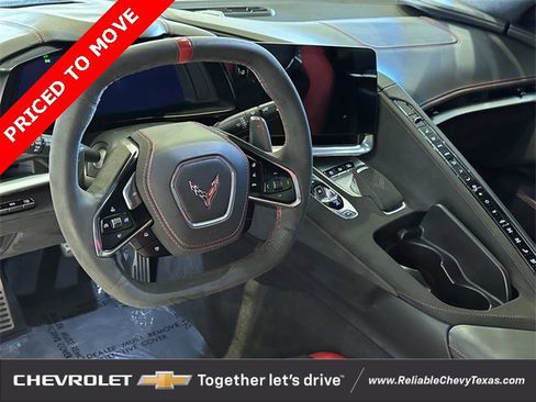 Certified 2023 Chevrolet Corvette Stingray Premium Conv w/ Z51 Performance Package image 9