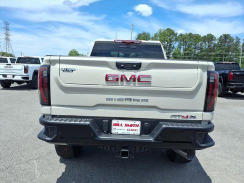 New 2026 GMC Sierra 2500 AT4X AWD/4WD image 6