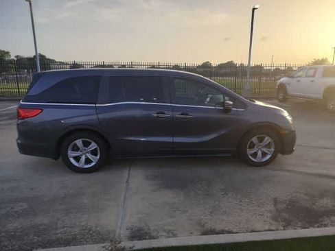 Used 2020 Honda Odyssey EX image 2