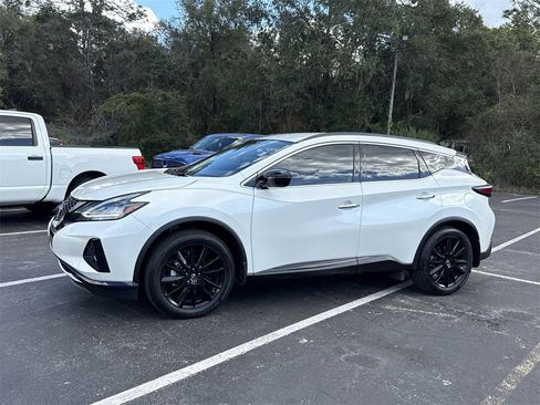 Certified 2024 Nissan Murano SV w/ SV Midnight Edition Package image 15