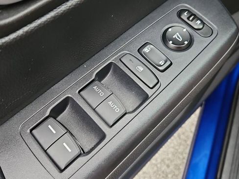 Used 2023 Honda CR-V EX image 32