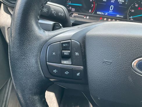 Used 2020 Ford Explorer XLT RWD image 19