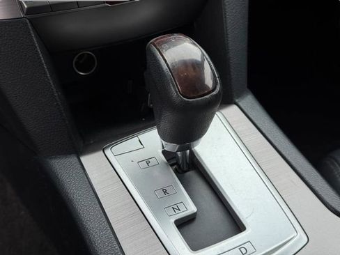 Used 2013 Subaru Legacy 2.5i Limited image 19