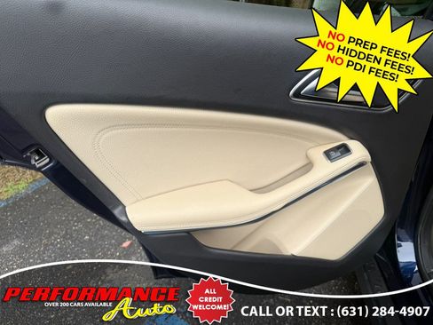 Used 2019 Mercedes-Benz GLA 250 4MATIC image 26