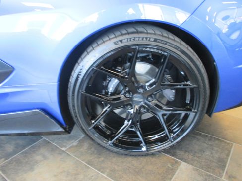Used 2023 Chevrolet Corvette Stingray Premium Cpe w/ 3LT RWD image 7
