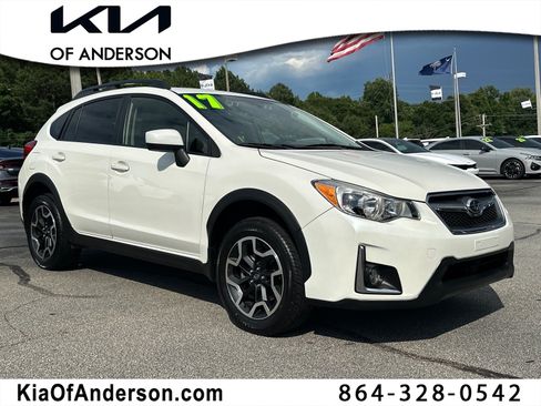 Used 2017 Subaru Crosstrek 2.0i Premium AWD/4WD image 1