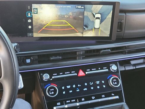 Certified 2025 Hyundai Santa Fe Calligraphy image 12