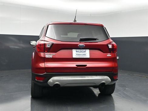 Used 2019 Ford Escape SE FWD image 7