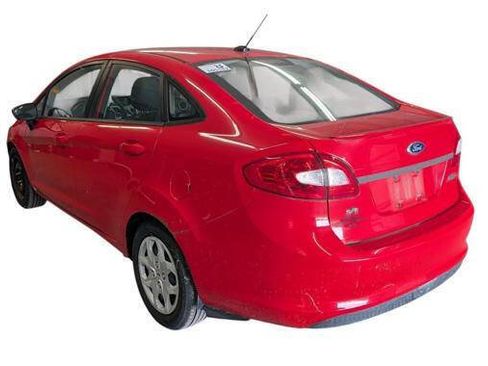 Used 2012 Ford Fiesta SE w/ Super Fuel Economy Pkg FWD image 3