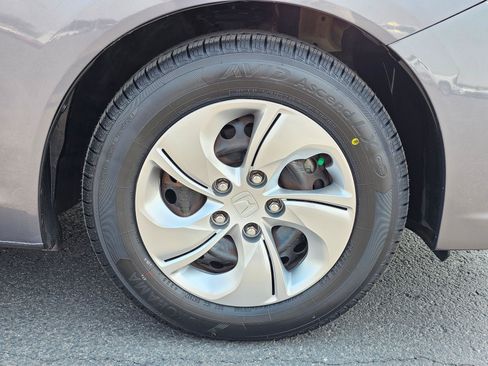 Used 2015 Honda Civic LX image 9