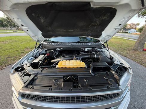 Used 2018 Ford F150 Platinum w/ Equipment Group 701A Luxury AWD/4WD image 20