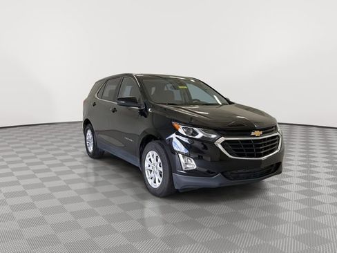 Used 2021 Chevrolet Equinox LT FWD image 2