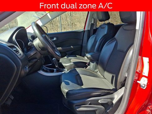 Used 2021 Jeep Compass Latitude w/ Trailer Tow Group AWD/4WD image 13