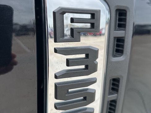 New 2025 Ford F350 Lariat w/ Lariat Ultimate Package AWD/4WD image 6