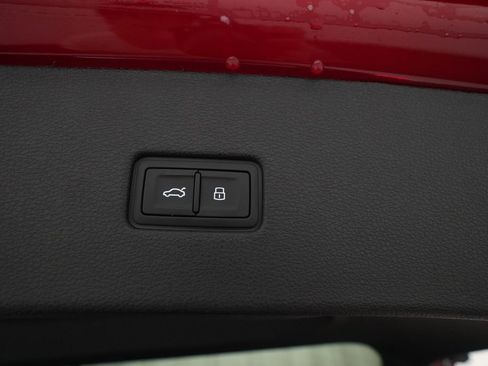 New 2026 Audi SQ8 Prestige AWD/4WD image 15