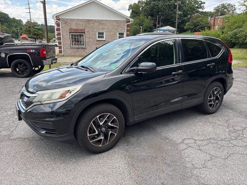 Used 2016 Honda CR-V SE image 1