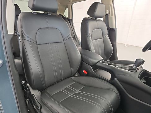 Certified 2024 Honda HR-V EX-L image 10