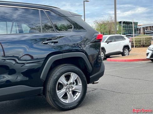 Certified 2025 Toyota RAV4 XLE FWD image 11