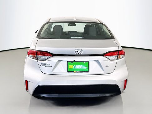 Used 2024 Toyota Corolla LE image 8