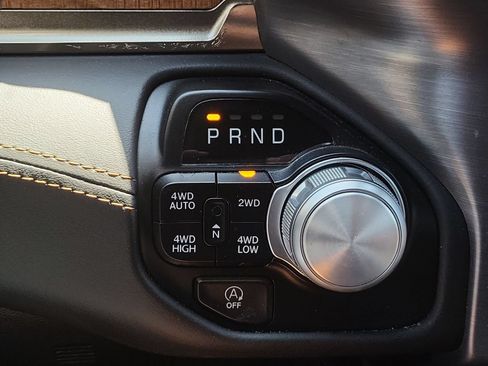 Used 2021 RAM 1500 Limited AWD/4WD image 16