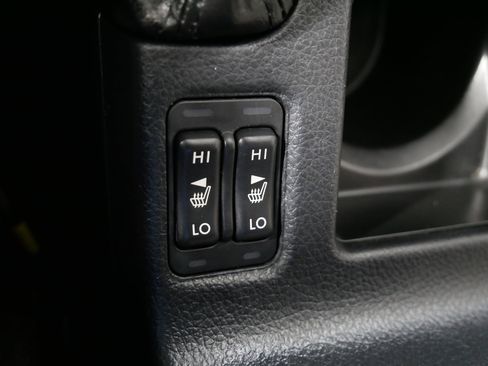 Used 2016 Subaru Crosstrek 2.0i Limited w/ Popular Package #2 image 29