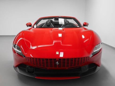 Certified 2024 Ferrari Roma Spider image 15