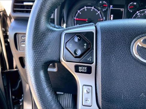 Certified 2022 Toyota 4Runner SR5 Premium image 22