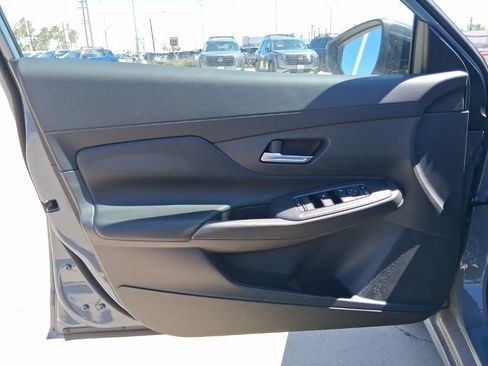 New 2026 Nissan Sentra SV w/ SV Convenience Package FWD image 22