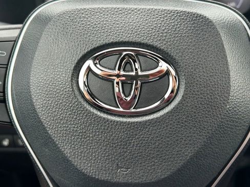Used 2023 Toyota RAV4 XSE AWD/4WD image 40