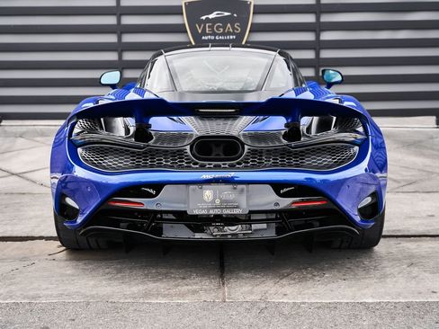 Used 2024 McLaren 750S image 21