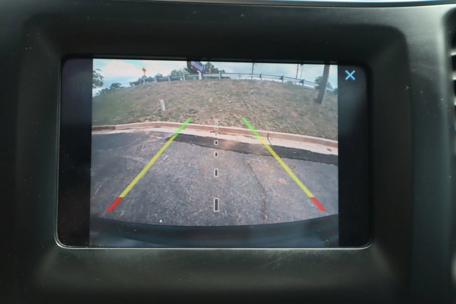 Used 2021 Jeep Cherokee Latitude Lux w/ Sun & Sound Group FWD image 38
