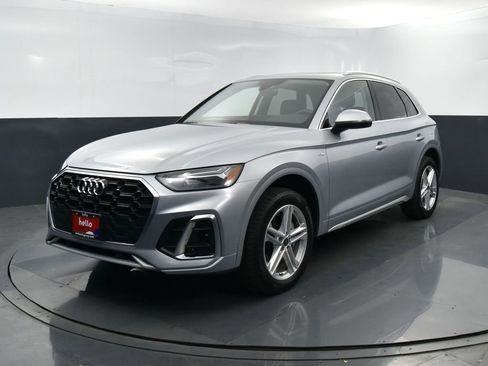 Used 2024 Audi Q5 e Premium Plus image 5